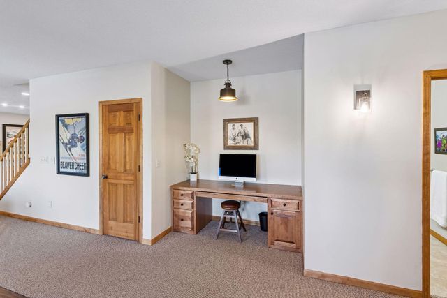 1676 Isabella Parkway, Chaska, MN 55318