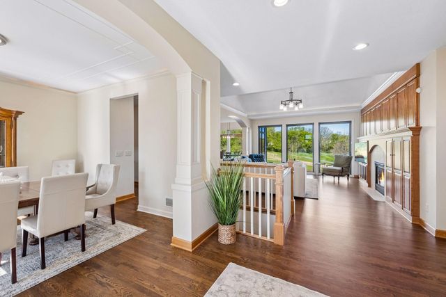 1676 Isabella Parkway, Chaska, MN 55318