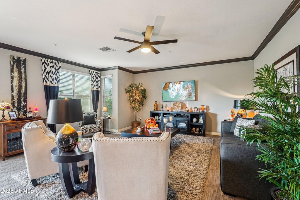 2425 W BRONCO BUTTE Trail 2046, Phoenix, AZ 85085 — photo 4