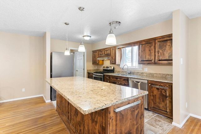 3721 Mary Ellen Street NE, Albuquerque, NM 87111