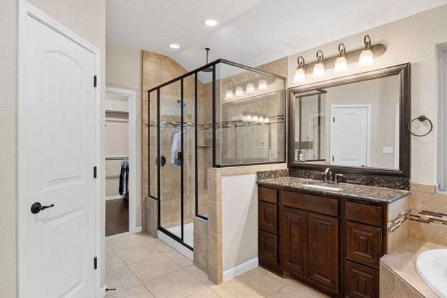 161 Milestone RD, Liberty Hill, TX 78642