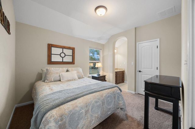 161 Milestone RD, Liberty Hill, TX 78642