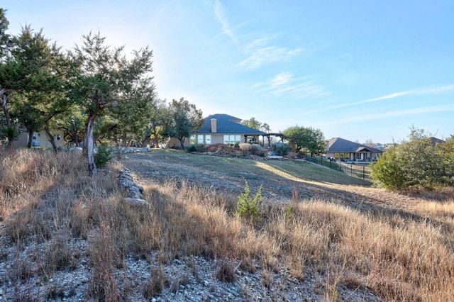 161 Milestone RD, Liberty Hill, TX 78642