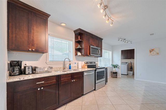 4410 Belle Hollow Dr Drive, Houston, TX 77084