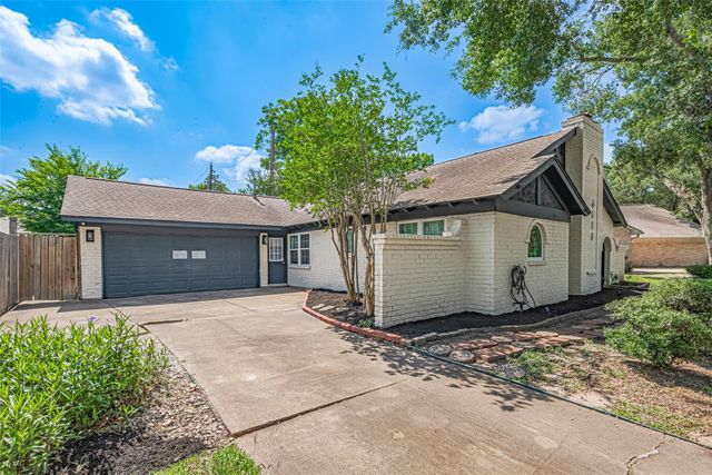 4410 Belle Hollow Dr Drive, Houston, TX 77084