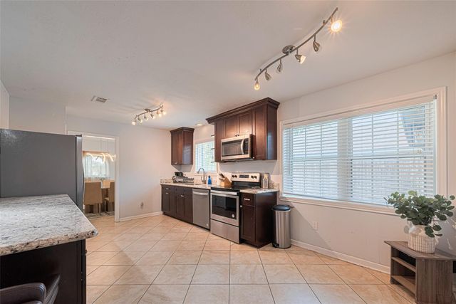 4410 Belle Hollow Dr Drive, Houston, TX 77084