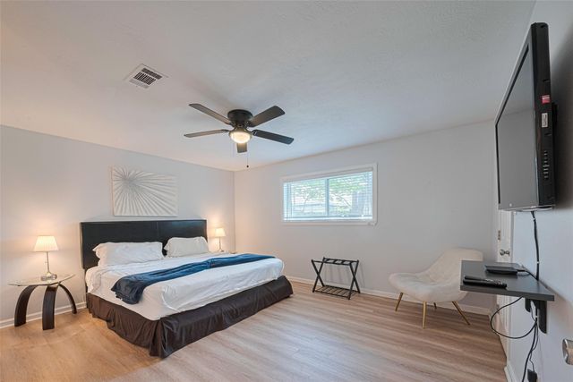 4410 Belle Hollow Dr Drive, Houston, TX 77084