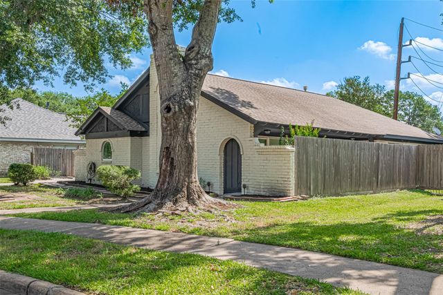 4410 Belle Hollow Dr Drive, Houston, TX 77084