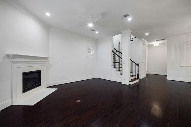 8213 Cabernet Lane, Houston, TX 77055