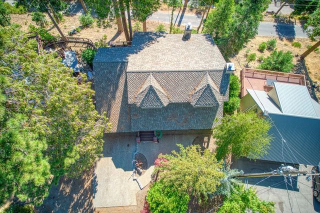 44455 Hillcrest Avenue, Shaver Lake, CA 93664