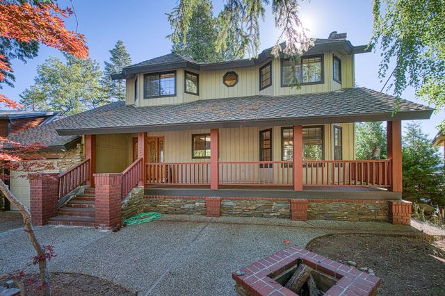 44455 Hillcrest Avenue, Shaver Lake, CA 93664