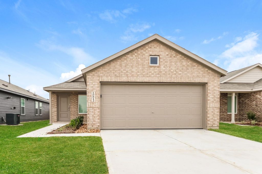 10812 Bird Of Paradise Lane, Houston, TX 77016