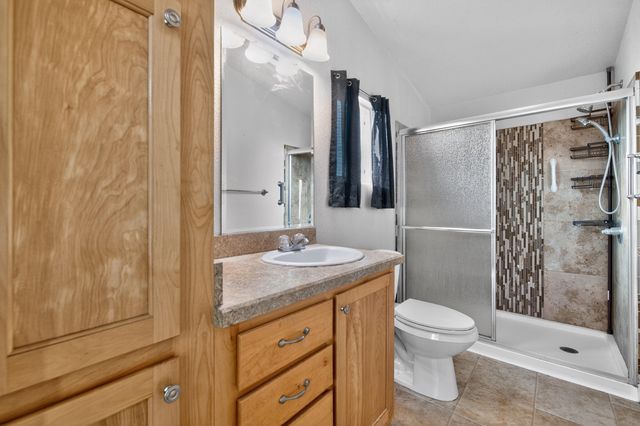 16755 Thompson Lane, Redding, CA 96001