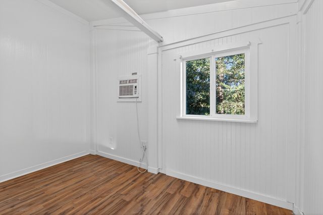 16755 Thompson Lane, Redding, CA 96001