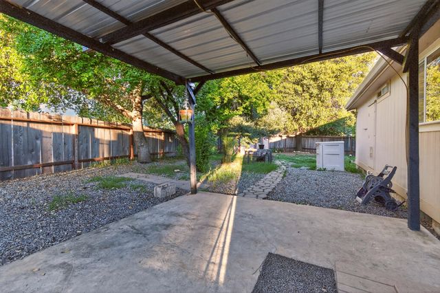 16755 Thompson Lane, Redding, CA 96001