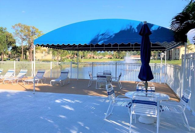 519 Shady Pine Way A2, Greenacres, FL 33415