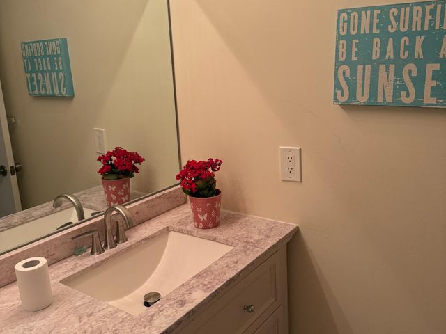 519 Shady Pine Way A2, Greenacres, FL 33415