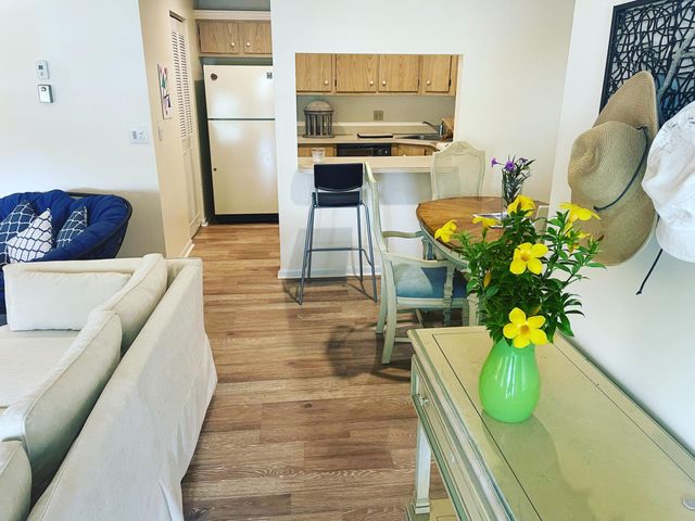 519 Shady Pine Way A2, Greenacres, FL 33415