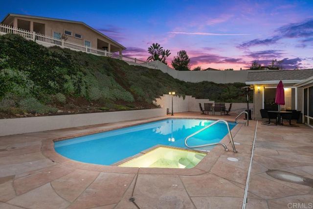 11515 Escoba Place, San Diego, CA 92127