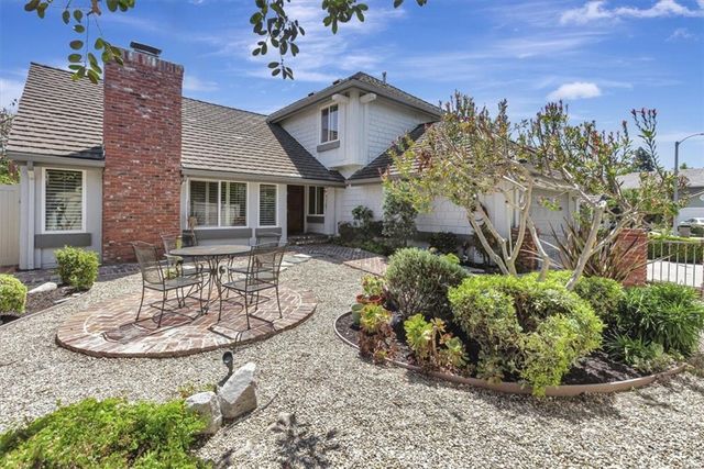 1104 Dennis Drive, Costa Mesa, CA 92626