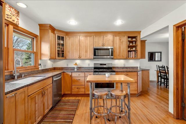 36 Western Terrace, Golden Valley, MN 55426