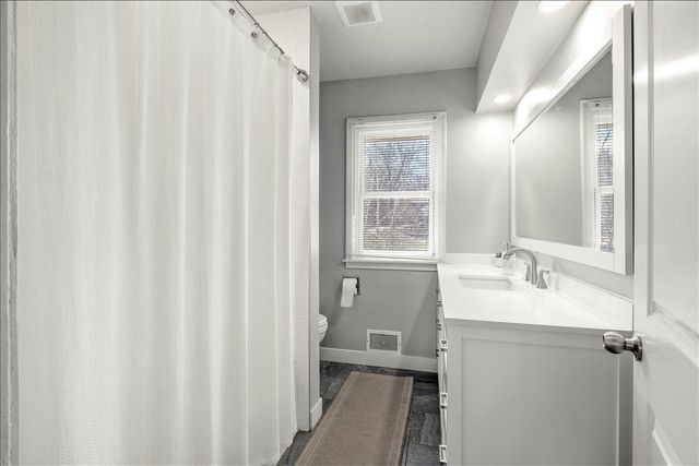 36 Western Terrace, Golden Valley, MN 55426