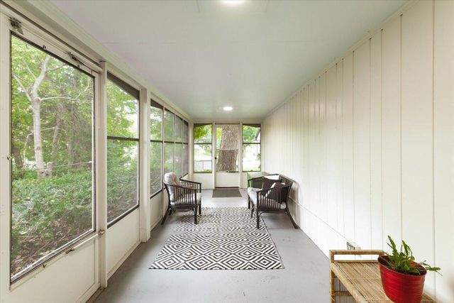 36 Western Terrace, Golden Valley, MN 55426