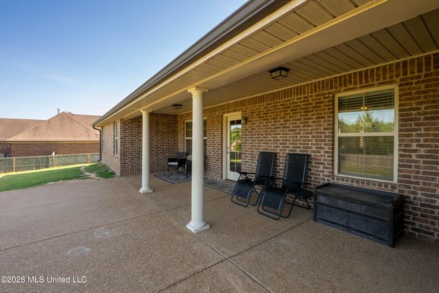 2126 Great Barrington Place, Nesbit, MS 38651