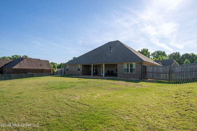 2126 Great Barrington Place, Nesbit, MS 38651