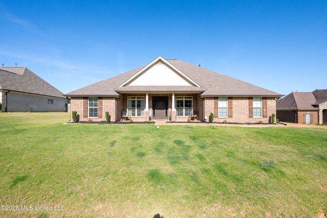 2126 Great Barrington Place, Nesbit, MS 38651