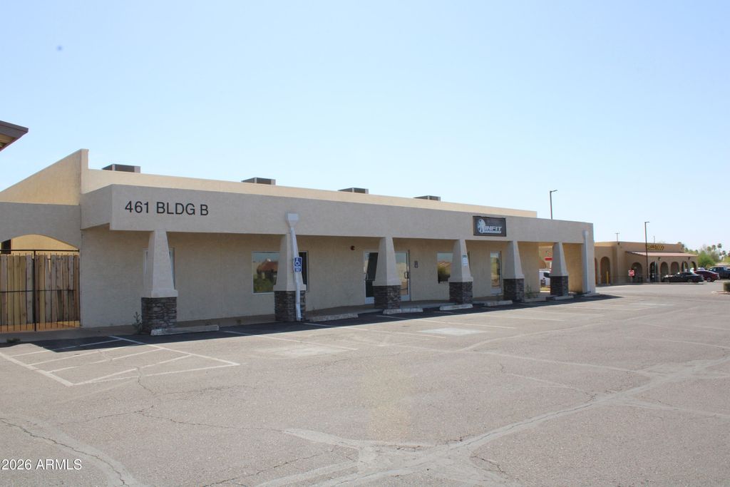 461 W Apache Trail, Apache Junction, AZ 85120 — photo 4