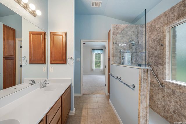 1036 San Pedro, New Braunfels, TX 78132