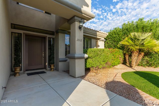 2012 E FREEPORT Lane, Gilbert, AZ 85234
