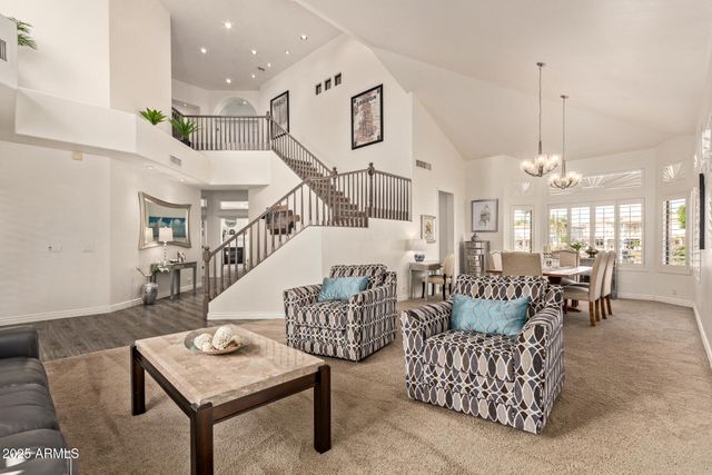 2012 E FREEPORT Lane, Gilbert, AZ 85234