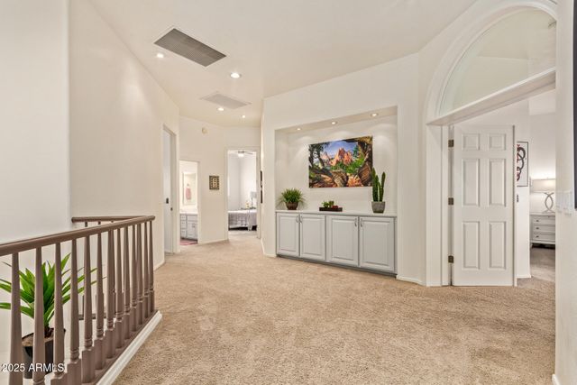 2012 E FREEPORT Lane, Gilbert, AZ 85234