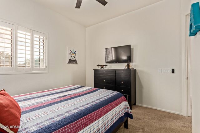 2012 E FREEPORT Lane, Gilbert, AZ 85234