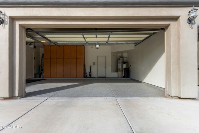 2012 E FREEPORT Lane, Gilbert, AZ 85234