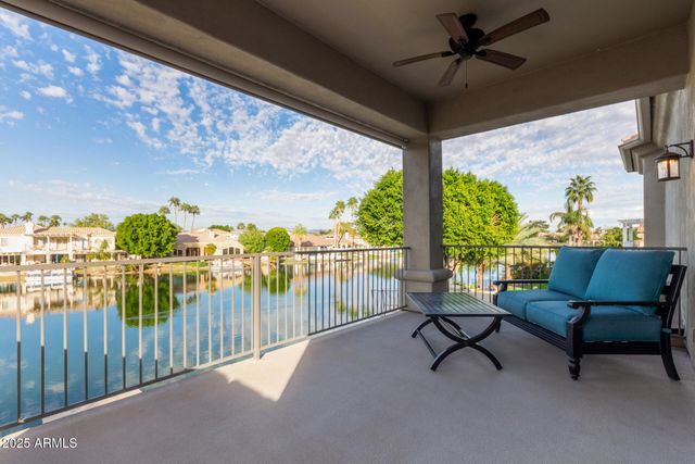 2012 E FREEPORT Lane, Gilbert, AZ 85234