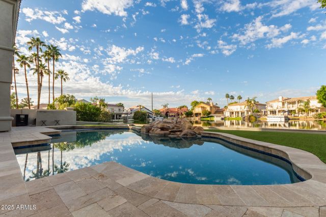 2012 E FREEPORT Lane, Gilbert, AZ 85234