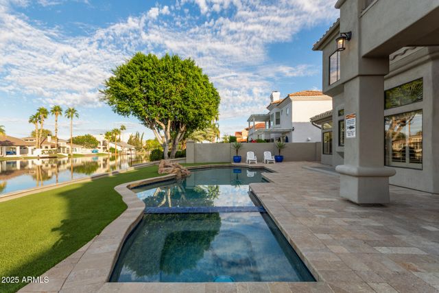 2012 E FREEPORT Lane, Gilbert, AZ 85234