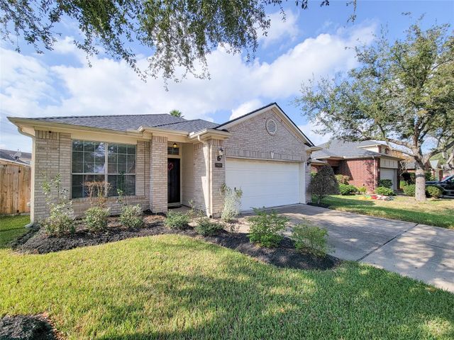 2908 Morning Brook Way, Pearland, TX 77584