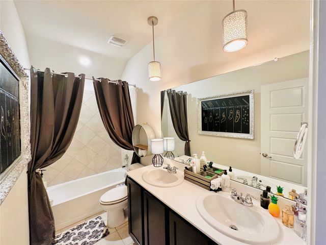 526 Pleasant Hill Lane, Fate, TX 75189
