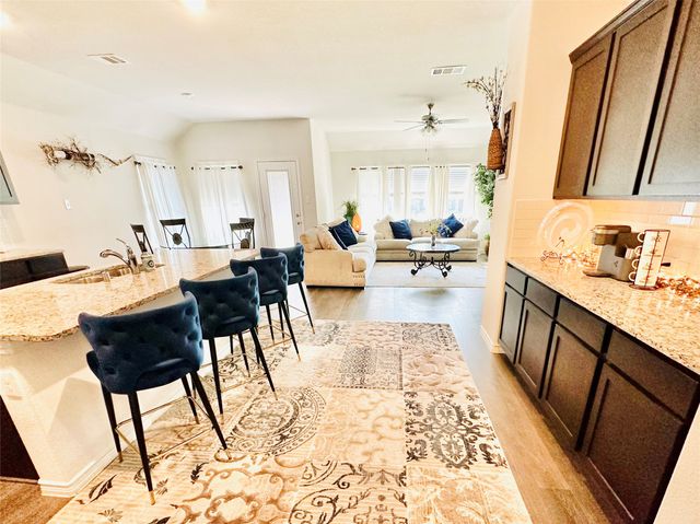 526 Pleasant Hill Lane, Fate, TX 75189