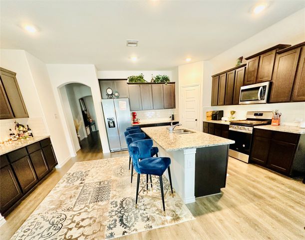 526 Pleasant Hill Lane, Fate, TX 75189
