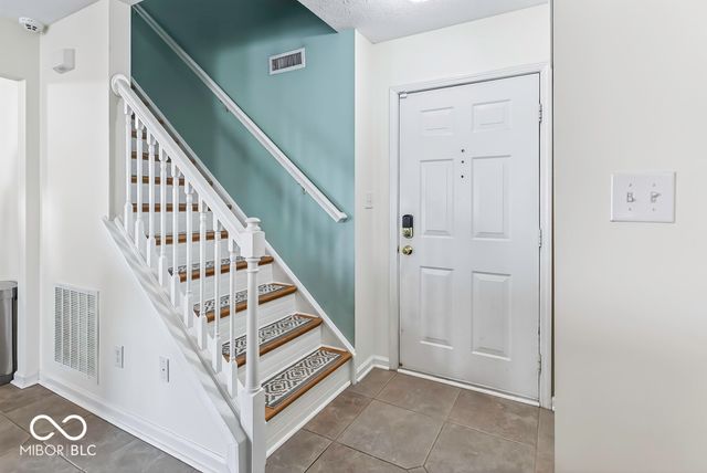 144 White Lick Drive, Indianapolis, IN 46227