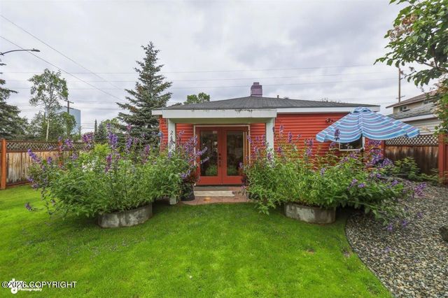 243 W 11th Avenue, Anchorage, AK 99501