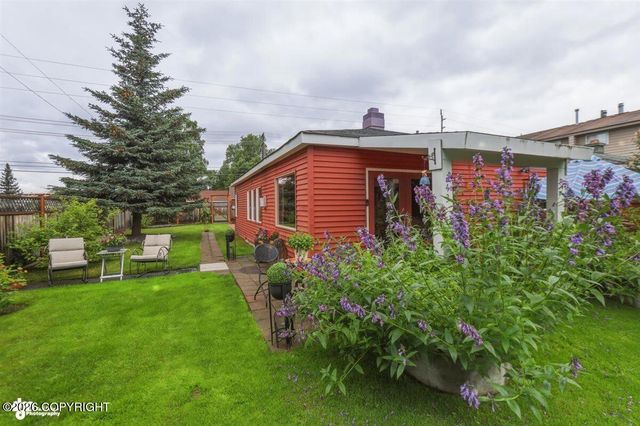 243 W 11th Avenue, Anchorage, AK 99501