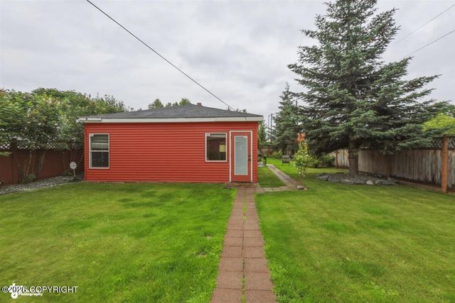 243 W 11th Avenue, Anchorage, AK 99501