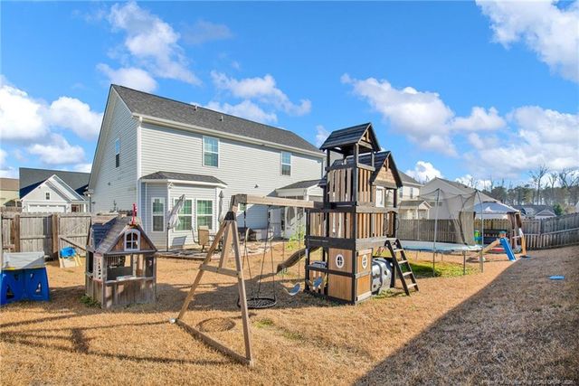 155 Brentmoor Drive, Raeford, NC 28376