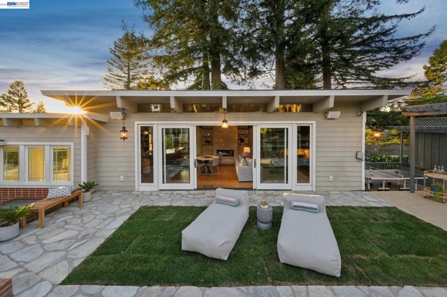 6427 ASCOT DR, Oakland, CA 94611